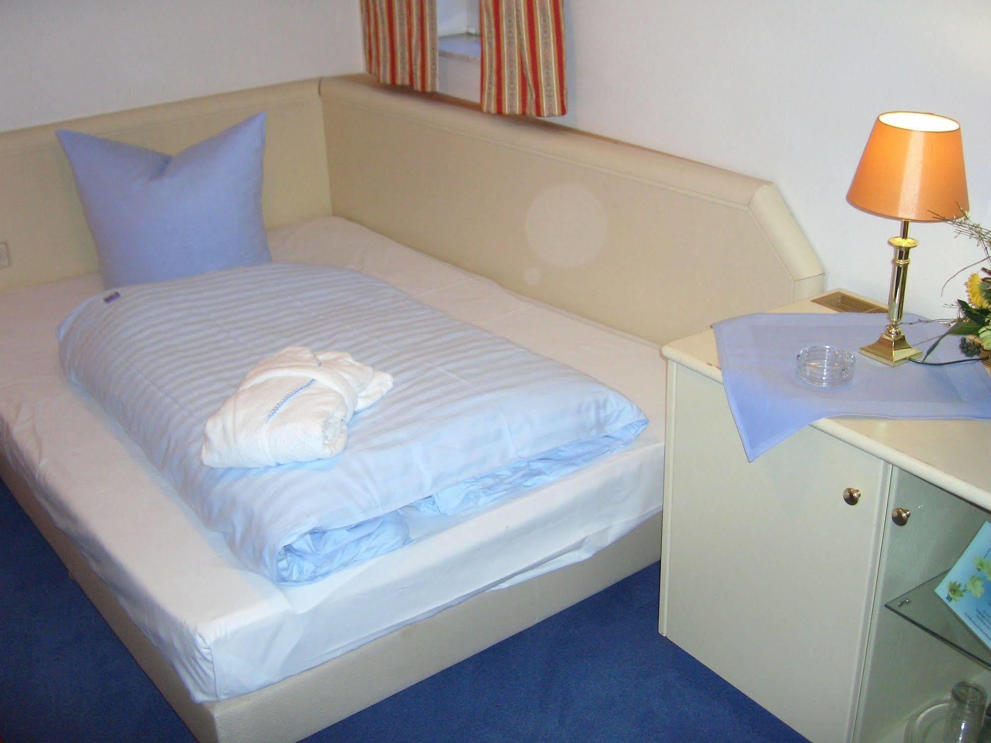 Hotel Belvedere Rostock Exterior foto
