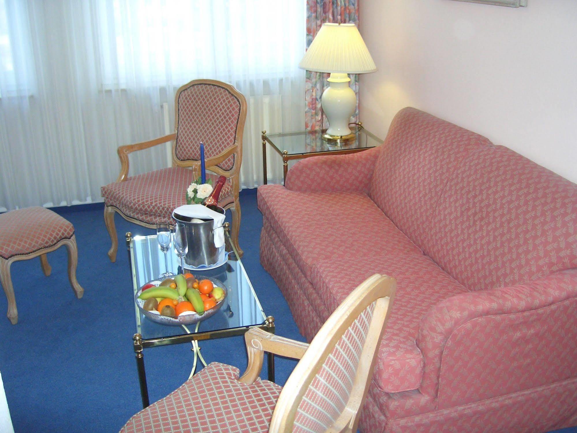Hotel Belvedere Rostock Exterior foto
